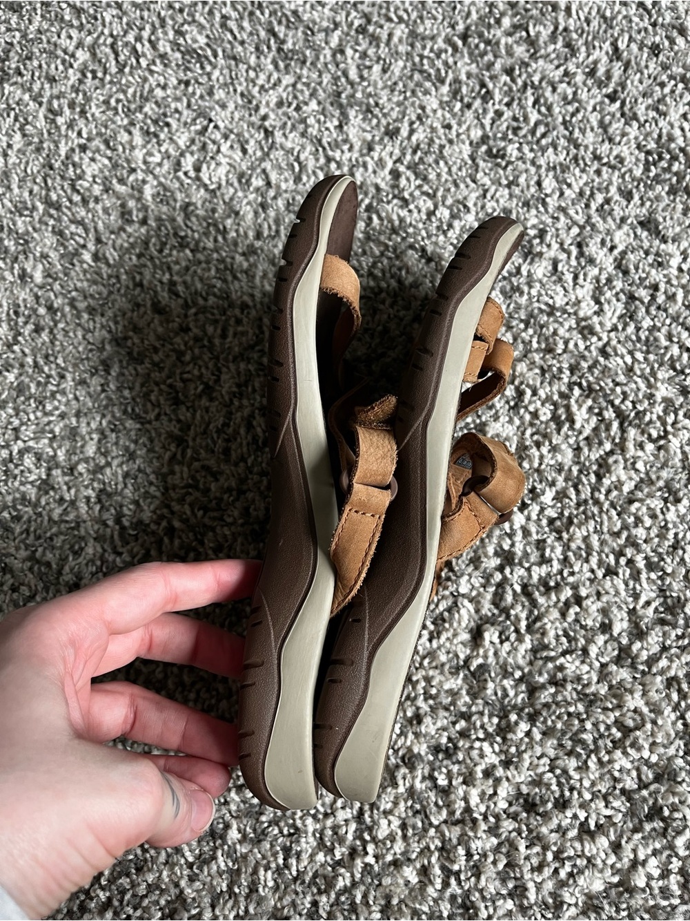 Teva Elzada Leather Strappy Sandal - Picture 9 of 9